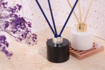 Tappo in legno colore nero per flacone profumatore per ambienti PP28 con tappo e supporto per bastoncini