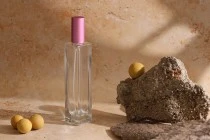 Φιάλη αρωμάτων 100 ml γυάλινη με τετράγωνο σώμα 18/415