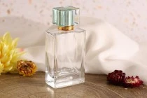 Γυάλινη ορθογώνια φιάλη αρωματοποιίας 100 ml (18/415)