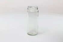 Pot en verre sous la forme d'un tube 500 ml pour aliments et épices (Twist Off 63) Pot en verre sous la forme d'un tube 500 ml pour aliments et épices (Twist Off 63)