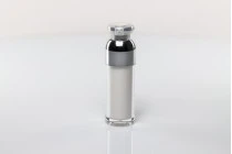 Μπουκαλάκι πολυτελείας 30 ml airless ακρυλικό (διάφανο εξωτερικά και λευκό εσωτερικά) με αντλία κρέμας και προστατευτικό καπάκι Μπουκαλάκι πολυτελείας 30 ml airless ακρυλικό (διάφανο εξωτερικά και λευκό εσωτερικά) με αντλία κρέμας και προστατευτικό καπάκι