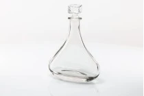 Καράφα γυάλινη για ποτά και λάδι 700ml