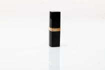 Θήκη για κραγιόν - lip stick σε μαύρο και χρυσό χρώμα Θήκη για κραγιόν - lip stick σε μαύρο και χρυσό χρώμα
