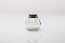 Βαζάκι 110 ml γυάλινο στρογγυλό 66x69 mm με φυσικό κωνικό φελλό Βαζάκι 110 ml γυάλινο στρογγυλό 66x69 mm με φυσικό κωνικό φελλό