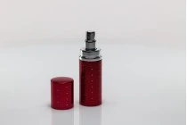 Φιάλη αρωματοποιίας 50 ml με στράς σε κόκκινο ή ασημί ή μαύρο Φιάλη αρωματοποιίας 50 ml με στράς σε κόκκινο ή ασημί ή μαύρο