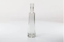 Κομψό μπουκάλι για λάδι και ποτά 200 ml Κομψό μπουκάλι για λάδι και ποτά 200 ml