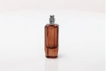 Φιάλη αρωματοποιίας 30 ml σε διάφορα χρώματα Φιάλη αρωματοποιίας 30 ml σε διάφορα χρώματα