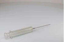 Siringa in vetro da 50 ml con ago in metallo Siringa in vetro da 50 ml con ago in metallo